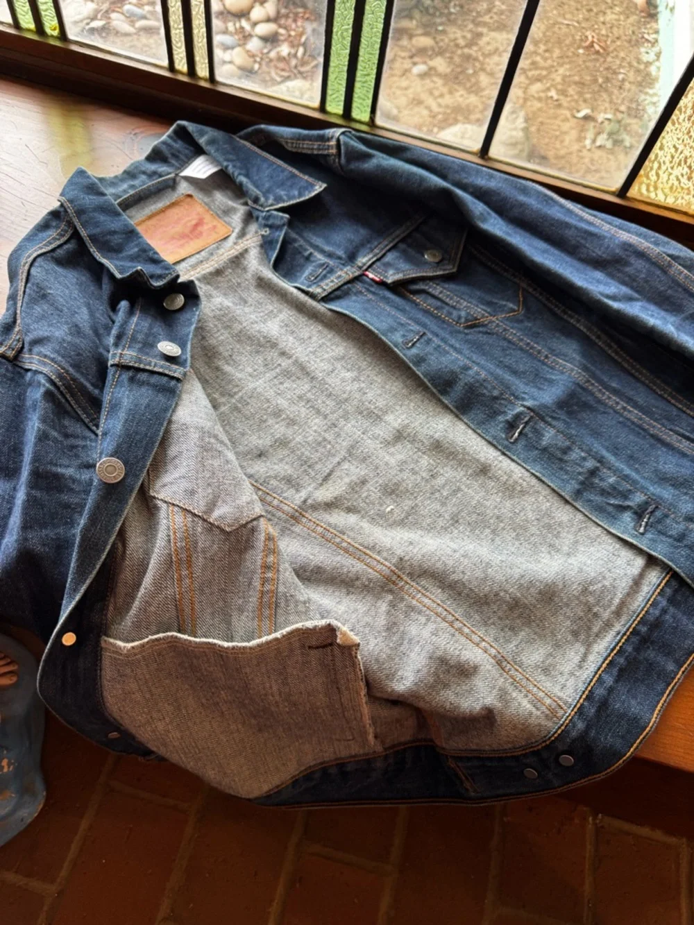 Levi's Men's Indigo Denim Trucker Jacket - Picture 6 of 7